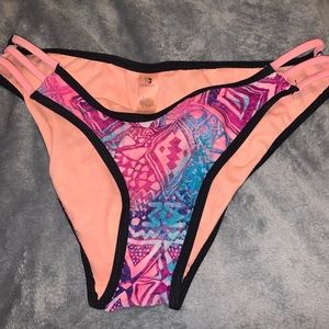 Bikini bottoms